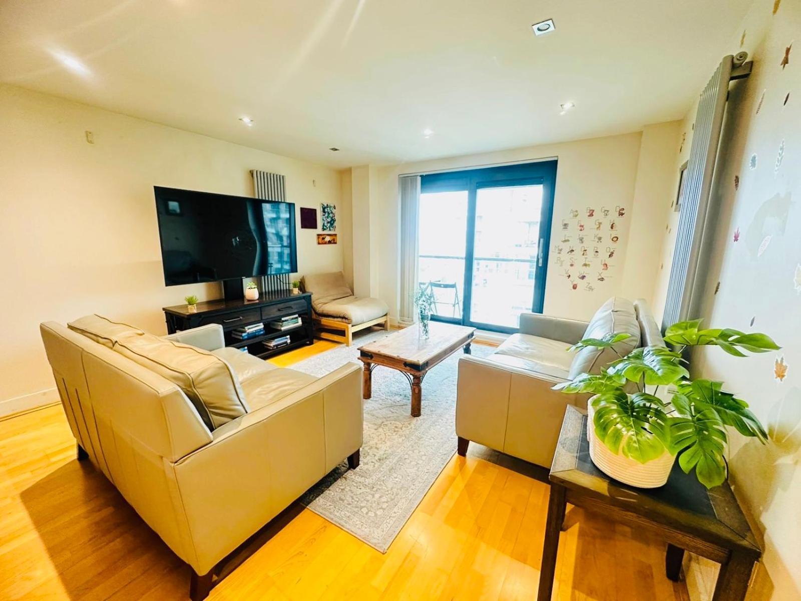 Apartment Modern 2bed 2bath Canary Wharf - Upto 5 Person London